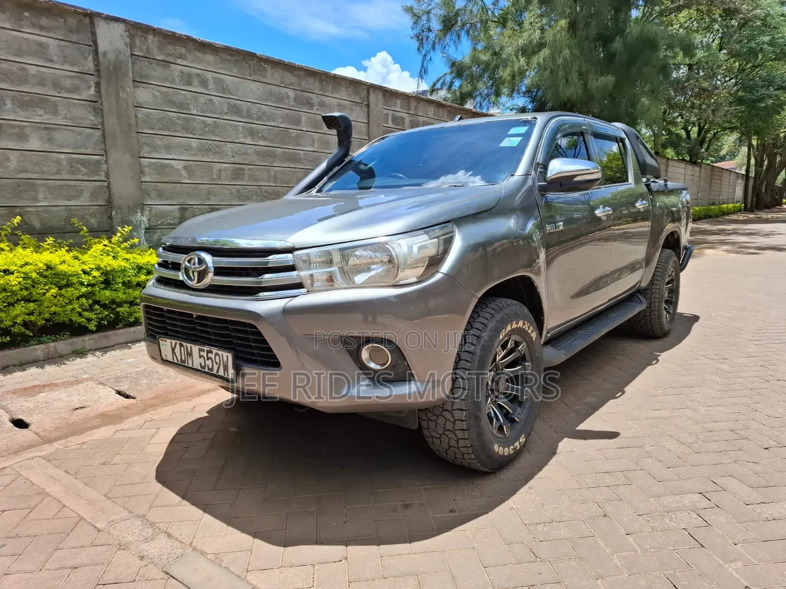 Toyota Hilux Revo Double Cab Deisel 2.4 AWD 2016 Blue