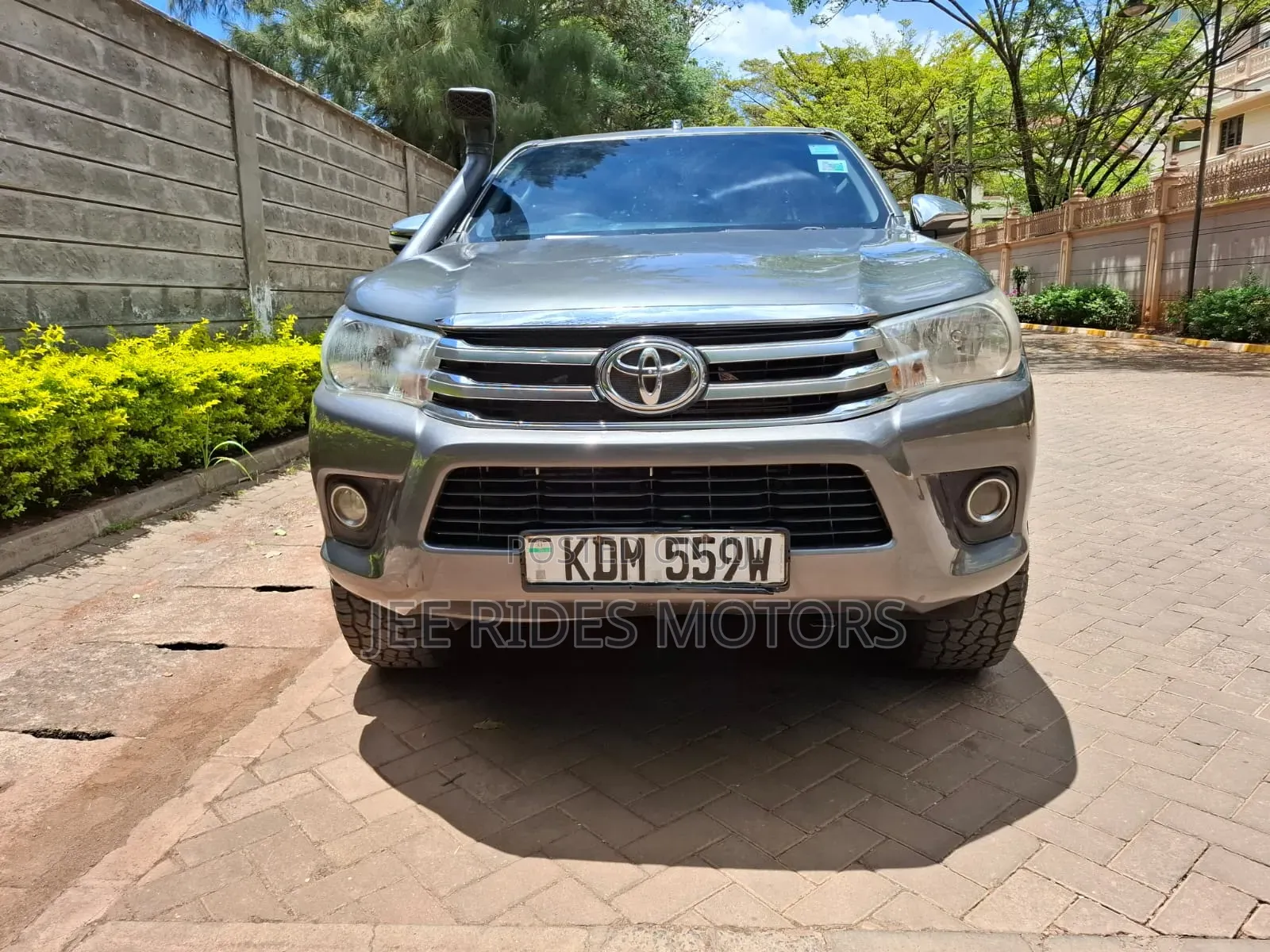 Toyota Hilux Revo Double Cab Deisel 2.4 AWD 2016 Blue