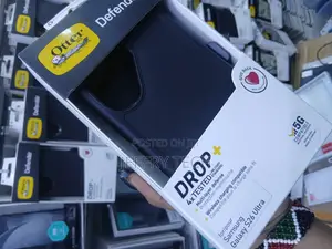 Otterbox Defender Series Case for the Samsung Galaxy S26 Ultra