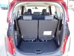 Toyota Sienta 2020 Red