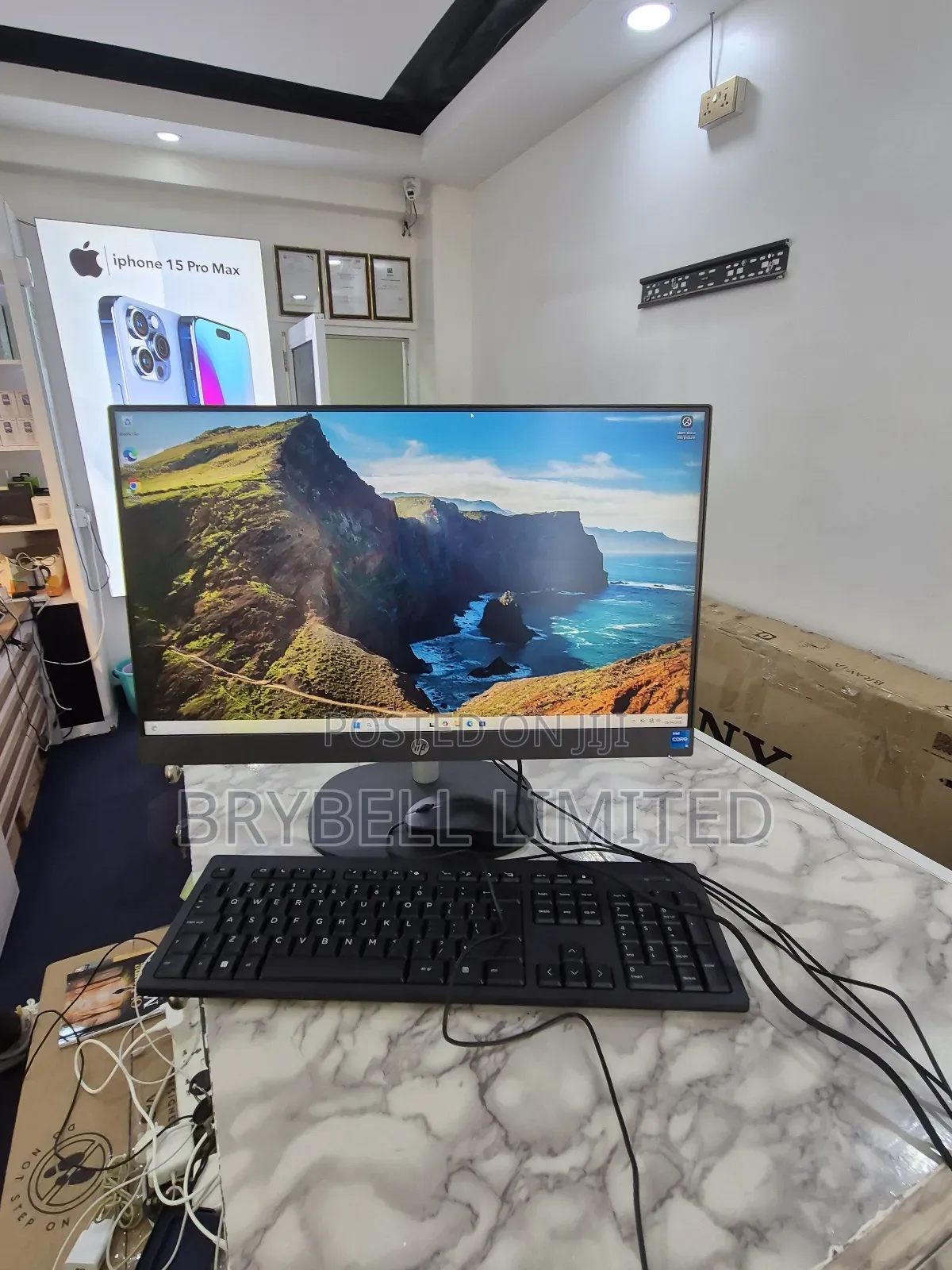 New HP ProOne 240 G10 All-in-One 8GB Intel Core i5 SSD 1T