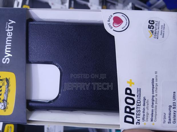 Otterbox Symmetry Series Case Designed for Samsung Galaxy S23 Ultra.