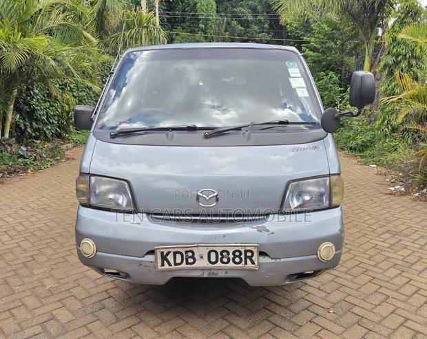 Mazda Bongo 2013 Silver