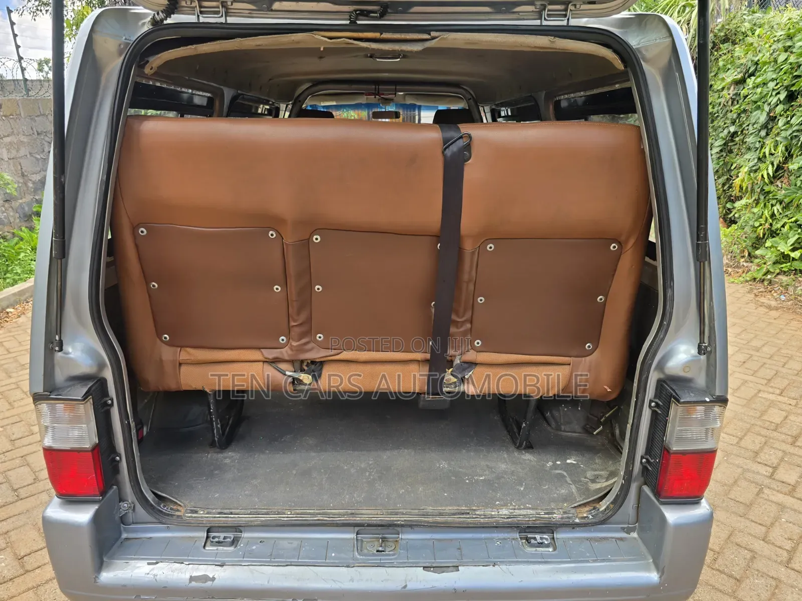 Mazda Bongo 2013 Silver