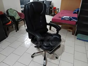 Executive Office Seat With Footrest - C C Imported Leather Chairs