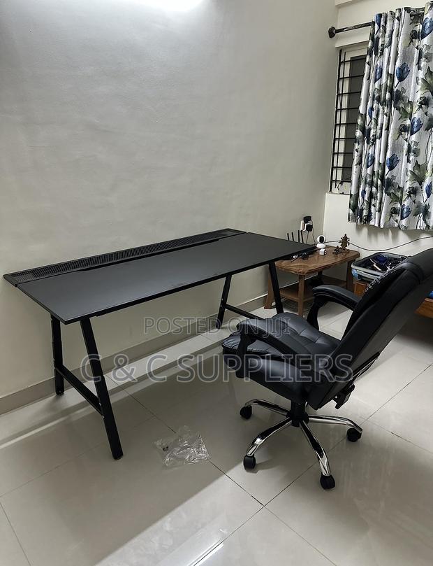 Executive Office Seat With Footrest - C C Imported Leather Chairs - thumbnail 10