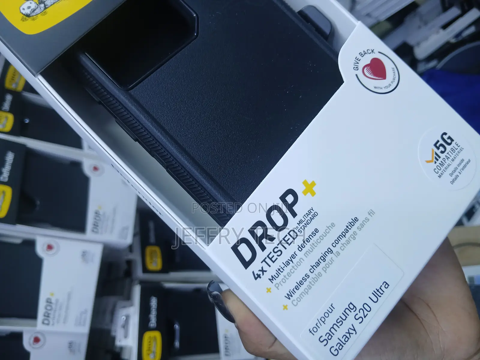 Otterbox Defender Series Rugged Case for Samsung Galaxy S20 Ultra.
