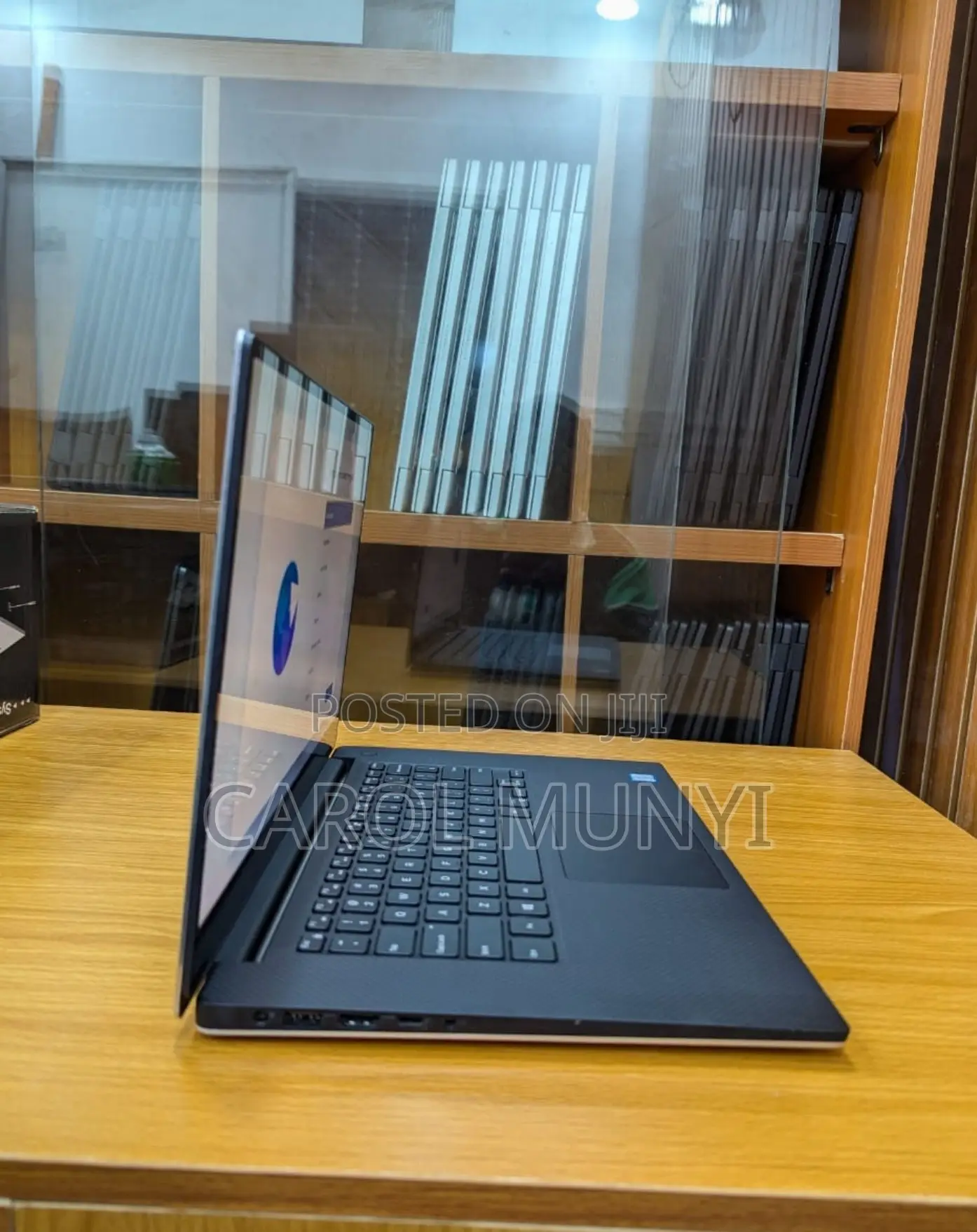 New Laptop Dell Precision 5530 16GB Intel Core i5 SSD 256GB