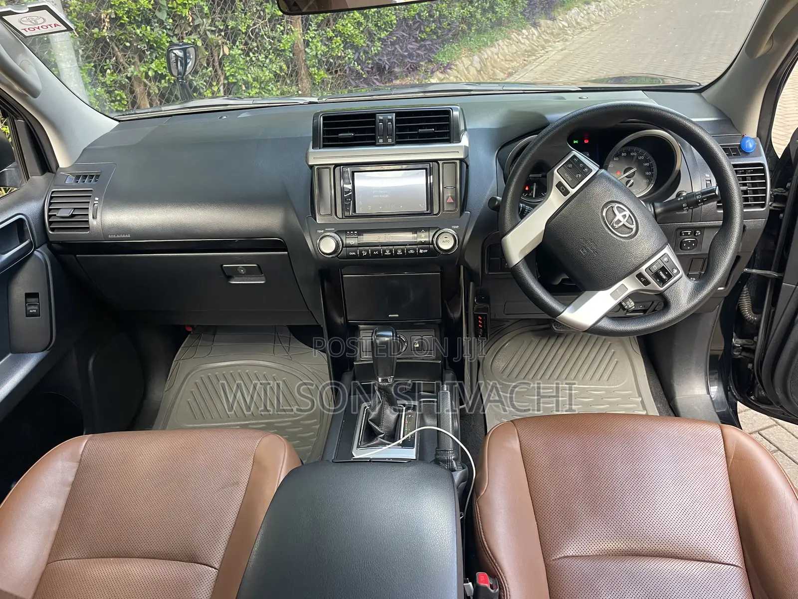 Toyota Land Cruiser Prado 2017 Black