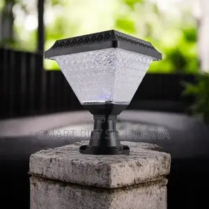 Solar Garden Outdoor Post Light With Bright Led and Weatherproof Body