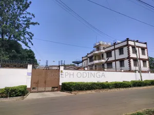 4bdrm House in Milimani for sale