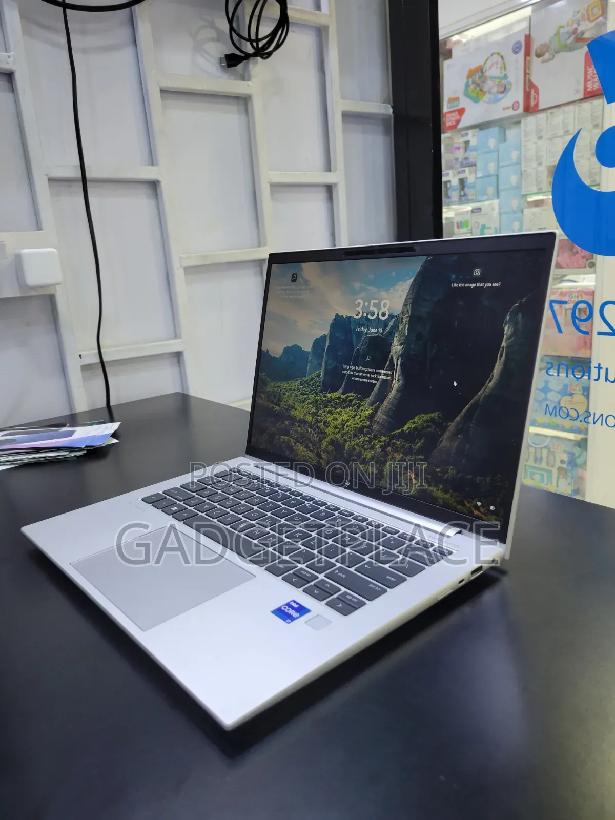 Laptop HP EliteBook 840 G10 16GB Intel Core i7 SSD 512GB