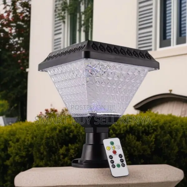 Waterproof Solar Powered Garden Post Light With Crystal Shade Design
