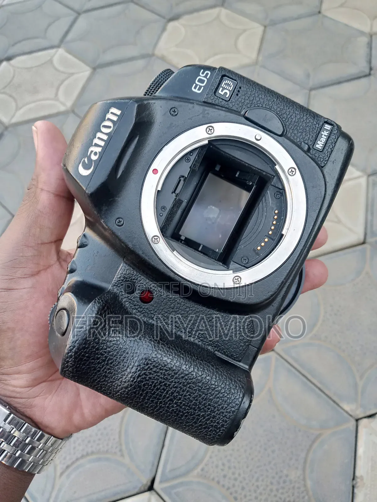 Canon 5d Mark Ii( Body Only)