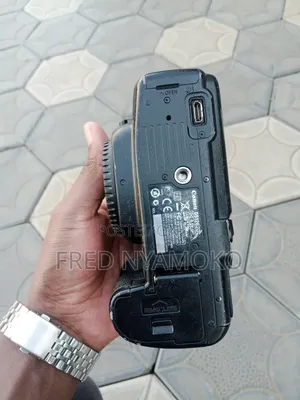 Canon 5d Mark Ii( Body Only)