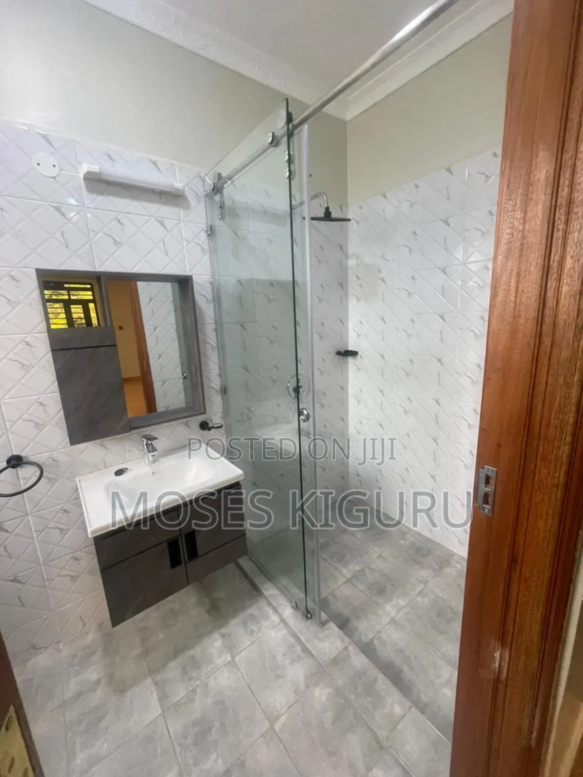 5bdrm Maisonette in Kamakis for rent