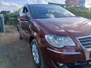 Volkswagen Touran 2008 Maroon
