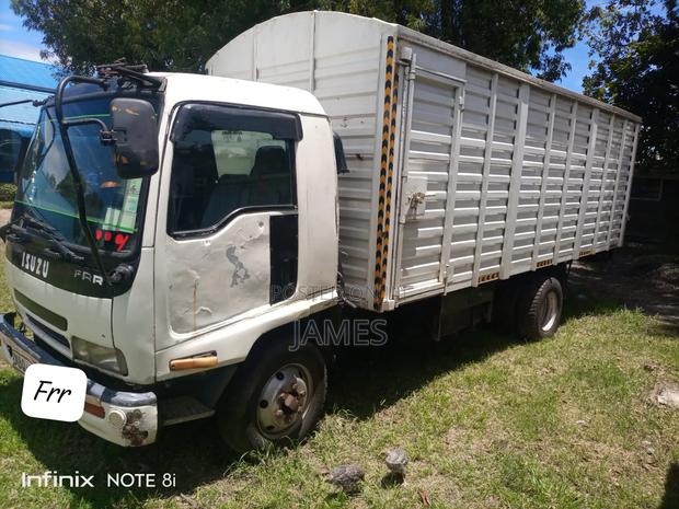 Isuzu FRR Truck - thumbnail 4