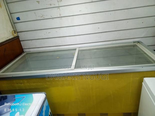 Exuk Yellow Display Freezer