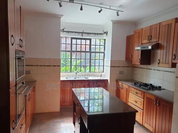 4bdrm House in Spring Valley for rent - thumbnail 2