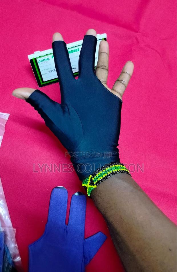 Fingerless Gloves - thumbnail 2