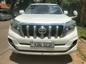 Toyota Land Cruiser Prado 2016 White