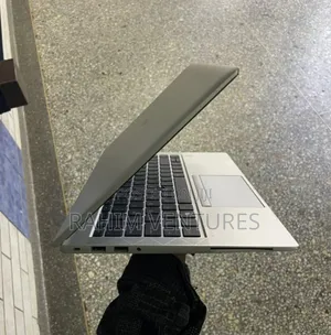 Laptop HP EliteBook 840 G8 8GB Intel Core i7 SSD 256GB