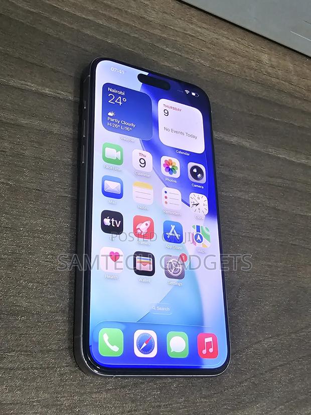 Apple iPhone 15 Pro Max 256 GB White - thumbnail 3