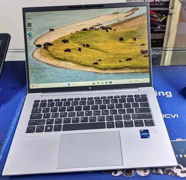 Laptop HP EliteBook 840 G9 16GB Intel Core i7 SSD 512GB