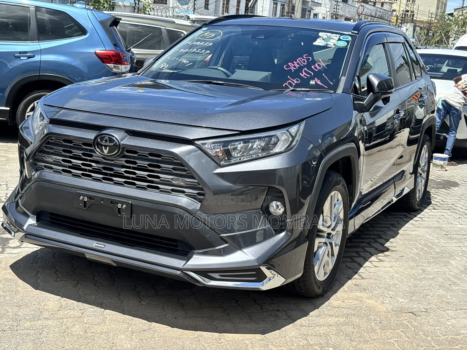 Toyota RAV4 2020 Gray
