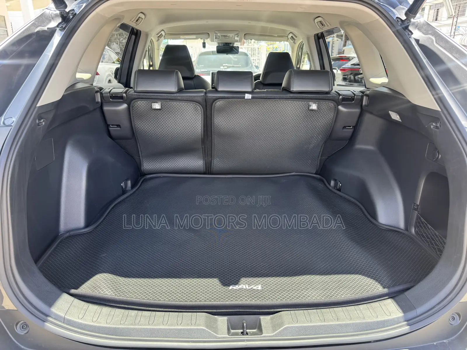 Toyota RAV4 2020 Gray