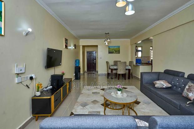 3bdrm Apartment in Gateway Mall Area for sale - thumbnail 2