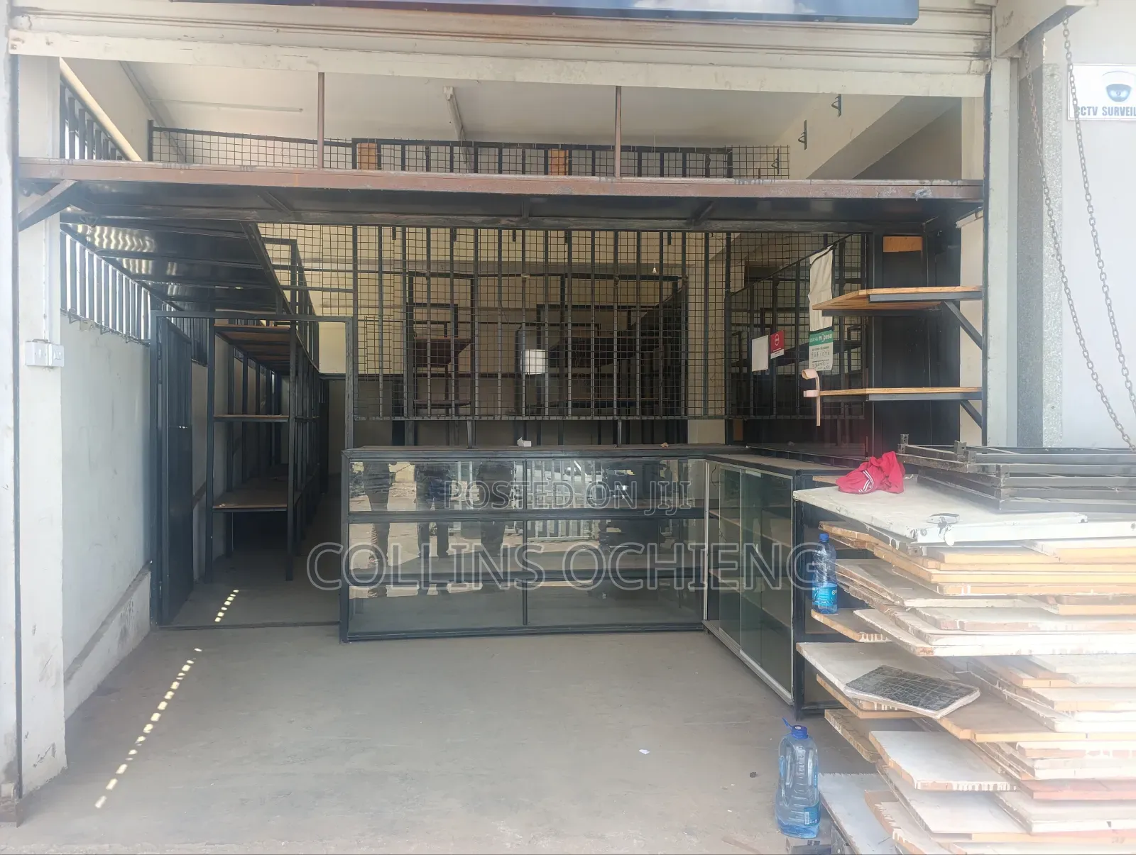 Front Shop With Racks and Office Space to Let - Off Baricho Rd