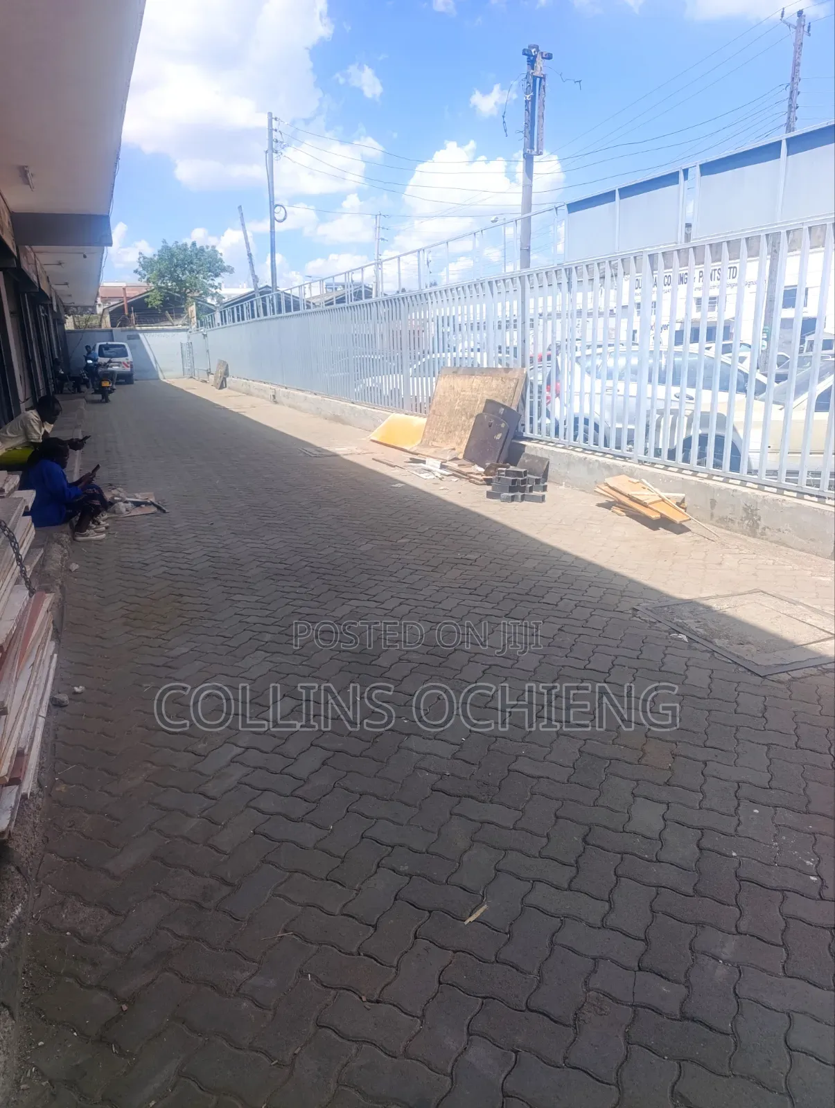 Front Shop With Racks and Office Space to Let - Off Baricho Rd