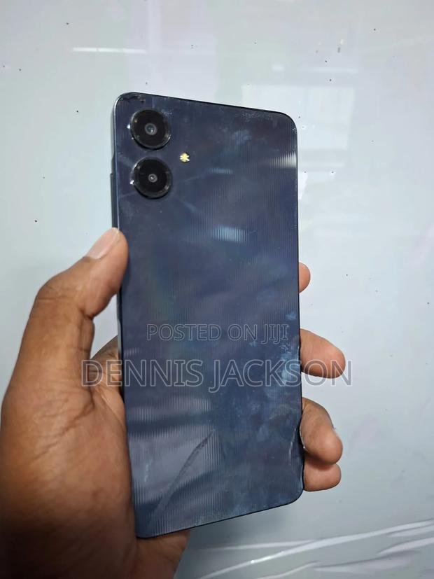 Samsung Galaxy A06 64 GB Black