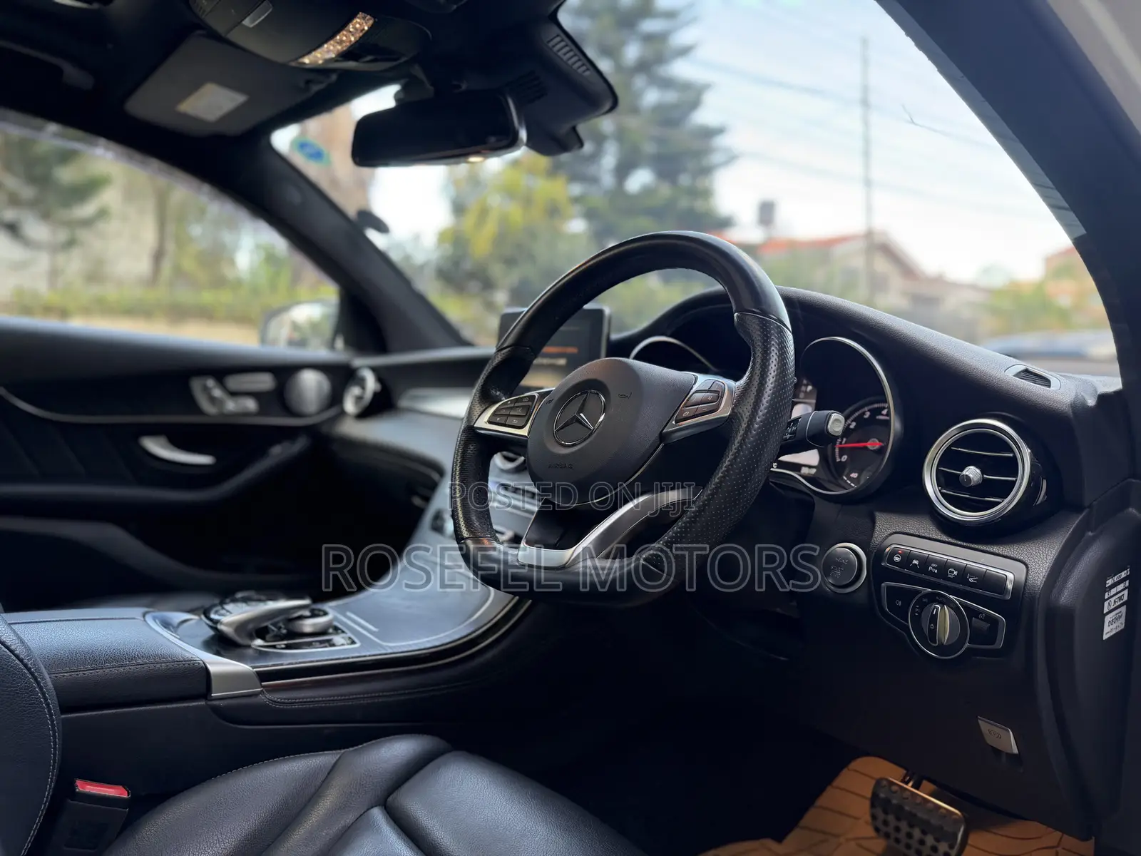 Mercedes-Benz GLC-Class 2018 White