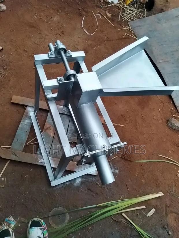 Manual Briquette Machine