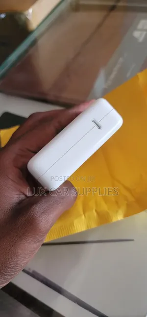 Ex-Uk Apple 96w Usb-C Power Adapter