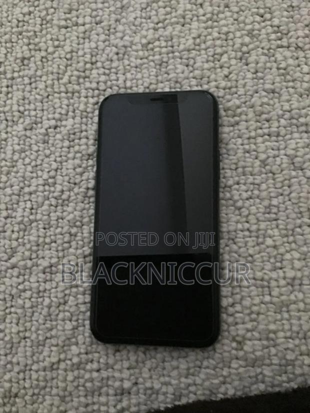 Apple iPhone 11 128 GB Black
