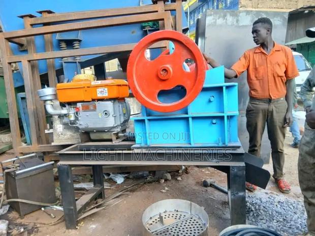 Jaw Crusher Complete Unit