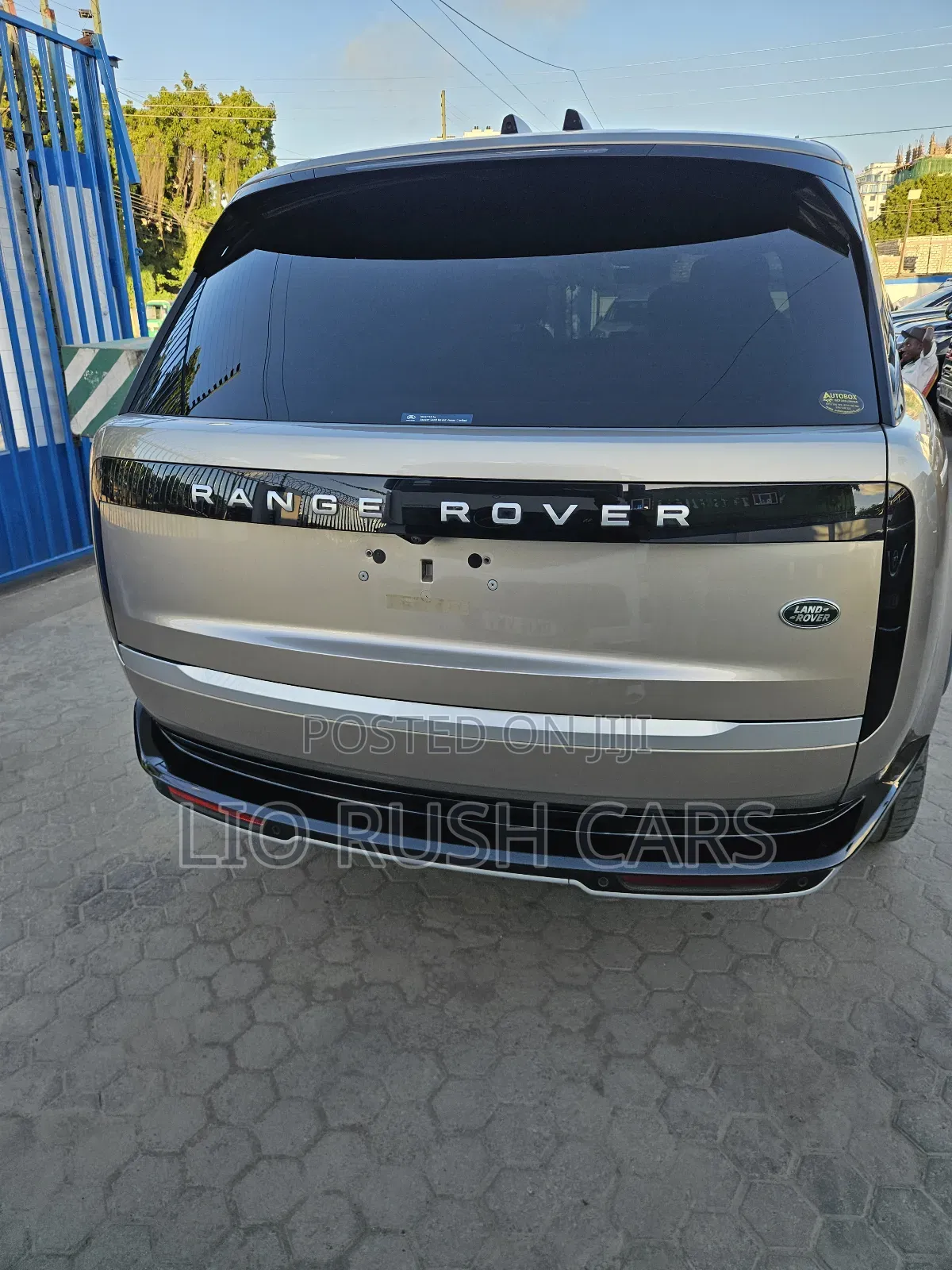 Land Rover Range Rover Vogue 2023 Brown