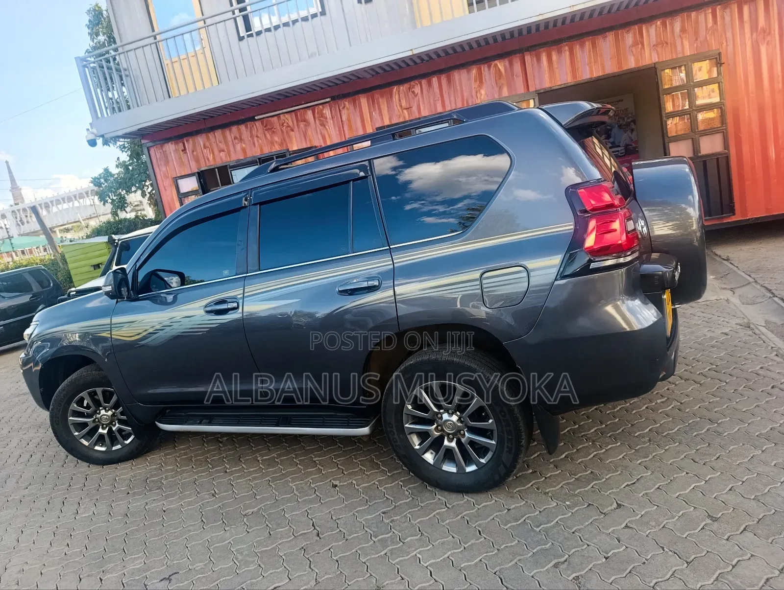 Toyota Land Cruiser Prado 2018 Gray