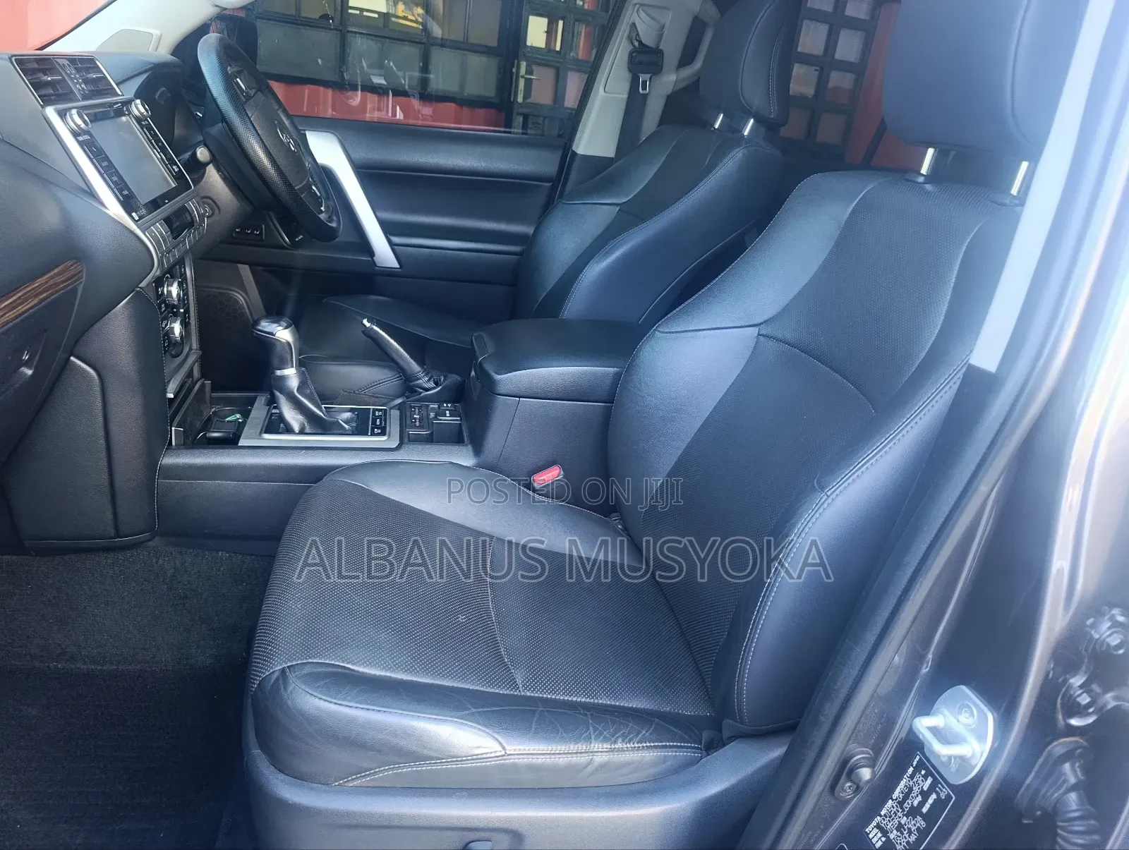 Toyota Land Cruiser Prado 2018 Gray