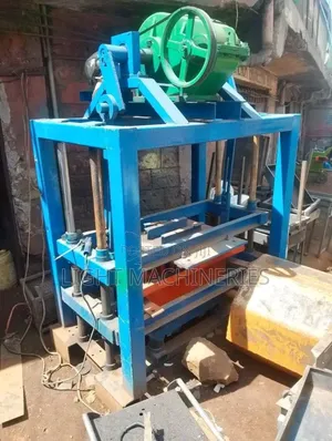 Hollow Block Machine