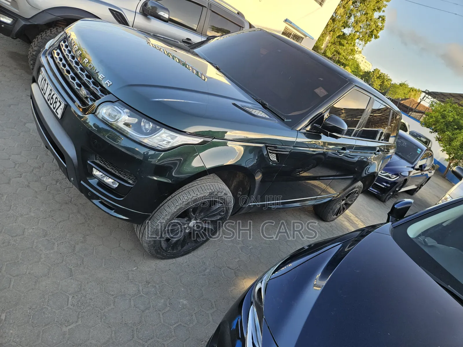 Mercedes-Benz C200 2017 Blue