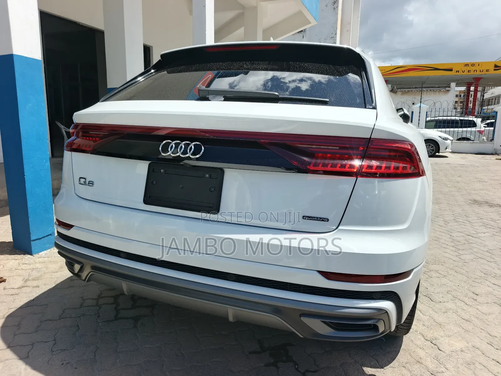 Audi Q8 55 Premium AWD quattro 2020 White