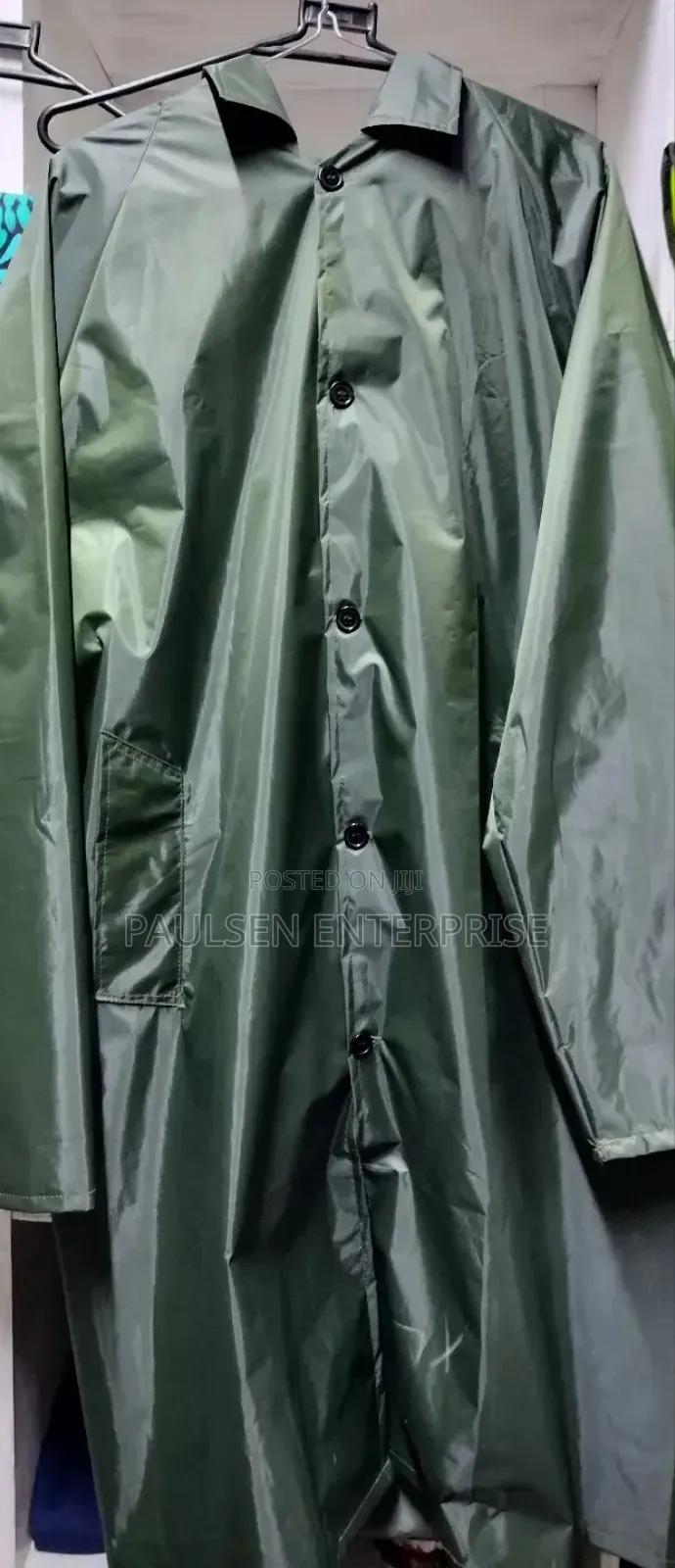 Jungle Green Rain Coat With Lining
