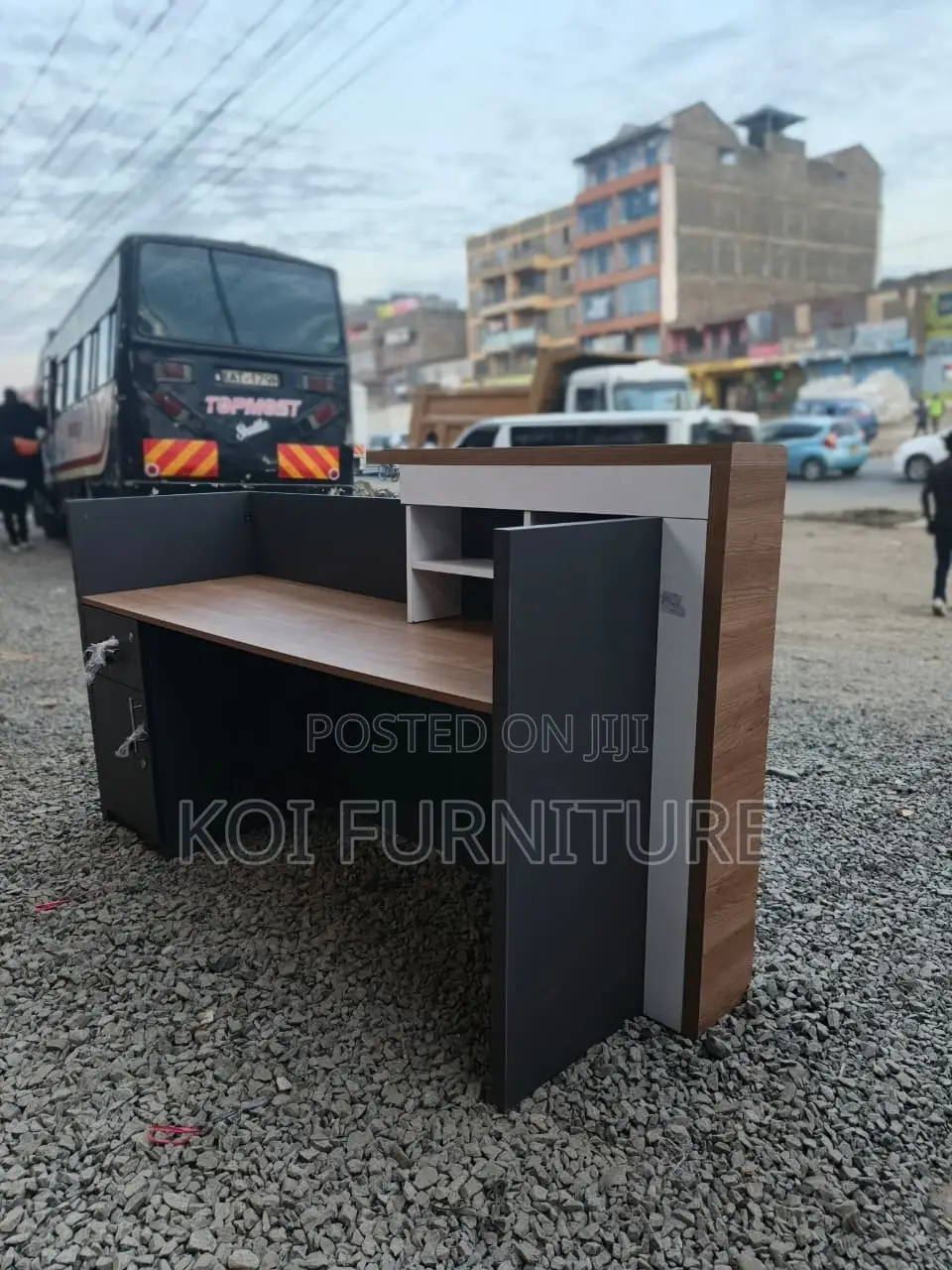 Reception Desk; 1800mm Ideal Front Office Desk for Receptionists
