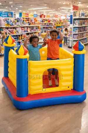 Kids Bouncing Castle With Safety Features