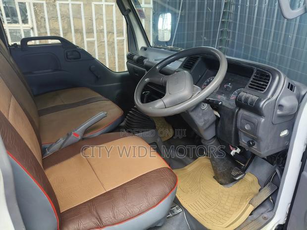 Isuzu NHR 2019 - thumbnail 6